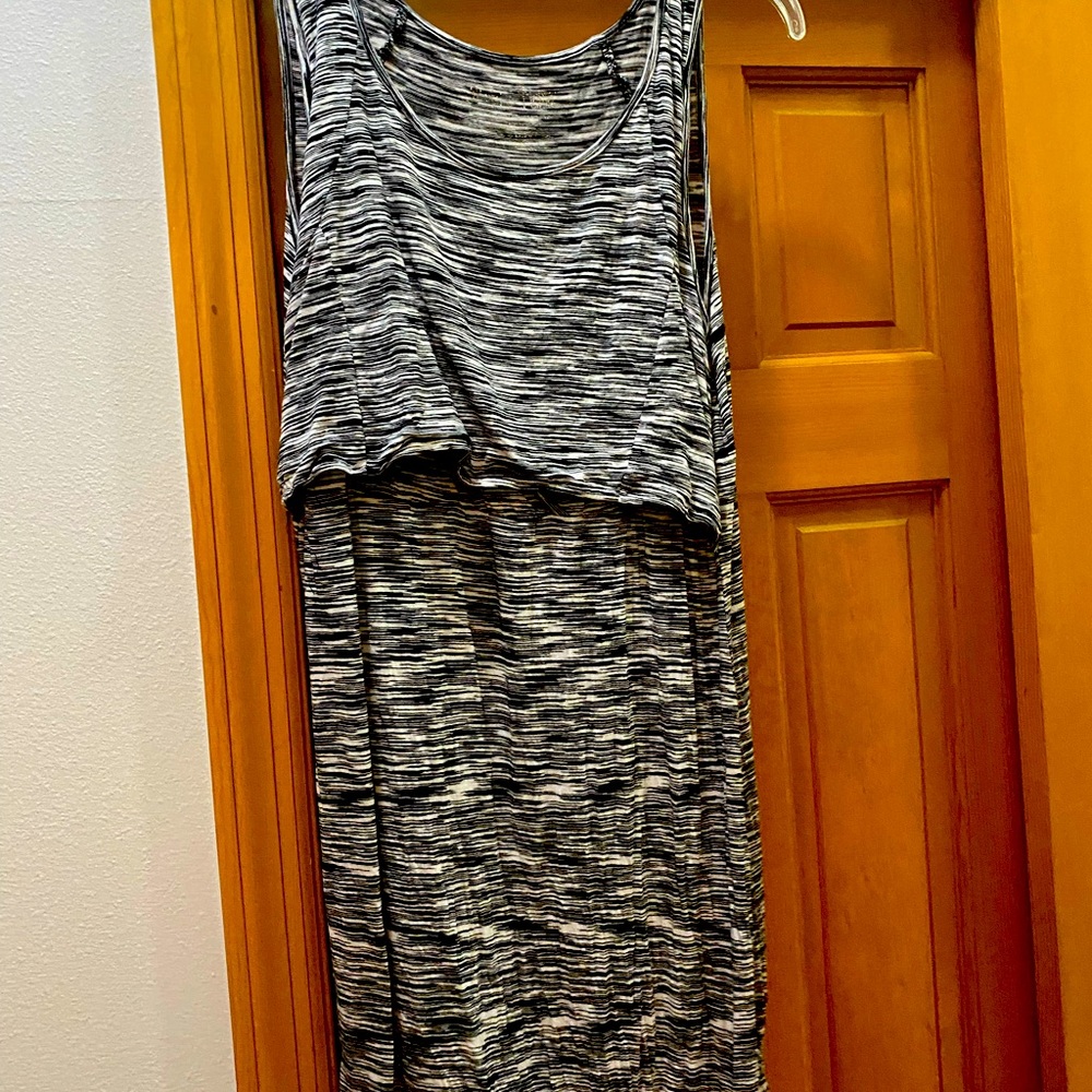 Latched Mama nursing active tank